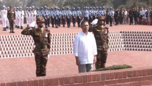 জাতীয় স্মৃতিসৌধে প্রধানমন্ত্রীর শ্রদ্ধা