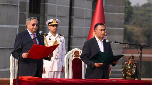 শপথ শেষ, নতুন সরকারের হাতে বাংলাদেশ