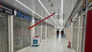 শুক্রবার সারাদেশে মোবাইল ফোনের দোকান বন্ধের ডাক