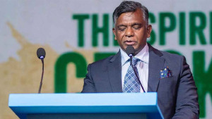 দেশ ছাড়ার প্রসঙ্গে কড়া বার্তা দিলেন বিসিবি সভাপতি