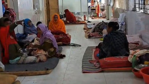 পাবনায় সর্বনিম্ন তাপমাত্রায় জুবুথুবু জনজীবন