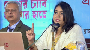 রাজশাহীতে নারী ভোটারদের জন্য গণভোটের বিশেষ প্রচারণা