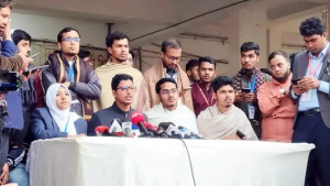 ভিপি প্রার্থীর স্ত্রীকে হেনস্তায় জড়িতদের গ্রেপ্তারে আল্টিমেটাম