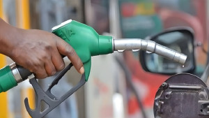 ভারত থেকে দেড় হাজার কোটি টাকার ডিজেল কিনবে সরকার