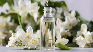 শীতে ত্বকের উজ্জ্বলতা বাড়বে ১ উপাদানেই