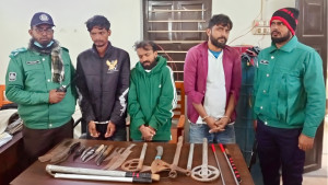 অস্ত্রসহ গ্রেপ্তার শ্রমিক ফেডারেশন নেতা