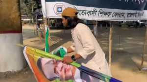 বিএনপির ব্যানার সরিয়ে ফেললেন রাকসু জিএস আম্মার