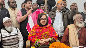 মব সৃষ্টির অভিযোগ, রুমিন ফারহানার বিরুদ্ধে ব্যবস্থা নিতে চিঠি