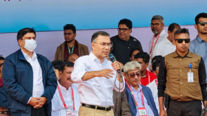 পদ্মা ব্যারেজ নির্মাণের প্রতিশ্রুতি দিলেন তারেক রহমান