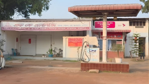 বন্ধ প্রায় সব অটোগ্যাস স্টেশন, স্থবির পরিবহন খাত