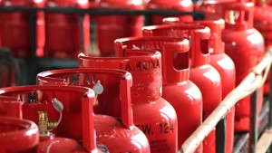 এলপি গ্যাস আমদানিতে ঋণ সুবিধা নিয়ে নতুন নির্দেশনা