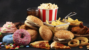 যুক্তরাজ্যে দিনের বেলা জাংক ফুডের বিজ্ঞাপন নিষিদ্ধ