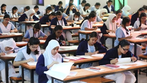 রোজায় শিক্ষাপ্রতিষ্ঠান বন্ধ চেয়ে সরকারকে উকিল নোটিশ