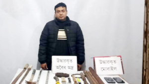 বিএনপি নেতাকে গ্রেপ্তারের পর বাড়ি থেকে অস্ত্র উদ্ধার