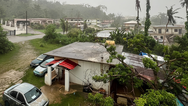২৯০ কিমি বেগে সুপার টাইফুন বাভির আঘাত, মার্কিন দ্বীপপুঞ্জে ব্যাপক ক্ষয়ক্ষতি