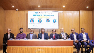 ইস্টার্ন ইউনিভার্সিটিতে সামার সেমিস্টার ২০২৬-এর নবীনবরণ অনুষ্ঠিত