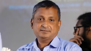 সংসদে সরোয়ার আলমগীরের দায়িত্ব পালনে বাধা নেই