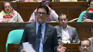 বিক্ষুব্ধ এইচএসসি পরীক্ষার্থীদের আশ্বাস দিয়ে যা বললেন শিক্ষামন্ত্রী