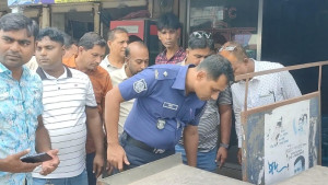 এনসিপির সমাবেশস্থলের পাশেই পড়ে ছিল বোমা সদৃশ বস্তু