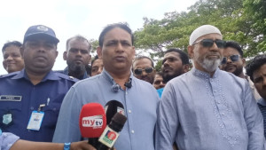 সরকার জনগণের প্রত্যাশা পূরণে কাজ করছে: এমপি খোকন