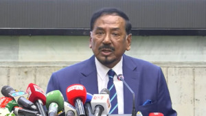 হাফিজ উদ্দিন আহমদকে রাষ্ট্রপতি ঘোষণা করে প্রজ্ঞাপন জারি