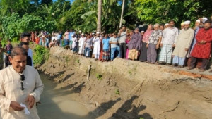নদীভাঙন রোধে সরকার সর্বোচ্চ গুরুত্ব দিয়ে কাজ করছে: খোকন তালুকদার