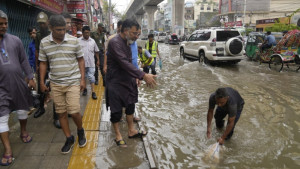 মিরপুরের জলাবদ্ধতা নিরসনে ব্যবস্থা গ্রহণের নির্দেশ ডিএনসিসি প্রশাসকের