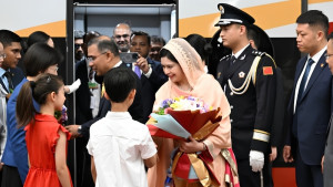 বেইজিংয়ে প্রধানমন্ত্রী তারেক রহমান