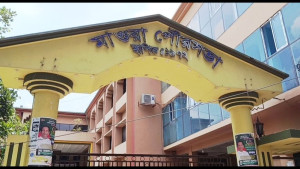 উন্নয়নের ছিটেফোঁটাও নেই, নামেই প্রথম শ্রেণীর পৌরসভা