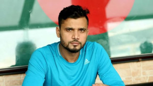 টাইগারদের জয়ের খবরে মাশরাফির আবেগঘন স্ট্যাটাস