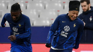 বিশ্বকাপে জায়গা না পেয়ে হার্ভার্ডে ভর্তি হলেন ফরাসি তারকা