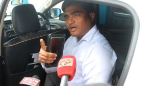 অধিগ্রহণের টাকা আত্মসাতের প্রশ্নে ক্ষিপ্ত হয়ে এসিল্যান্ড বললেন ‘বেরিয়ে যান’