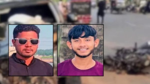 মোটরসাইকেলে মাইক্রোবাসের ধাক্কা, দুই বন্ধু নিহত