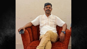 মোহাম্মদপুরে নিজ বাসার সামনে বিএনপি নেতাকে কুপিয়ে জখম