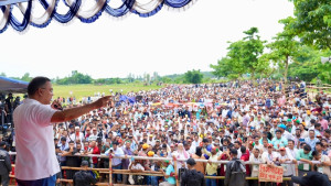 বাজেটে মদ-সিগারেটের ট্যাক্স বাড়ানোয় নাখোশ বিরোধীদল: প্রধানমন্ত্রী