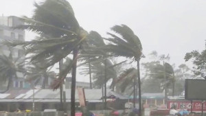 সন্ধ্যার মধ্যে ঢাকাসহ ১৬ অঞ্চলে ঝড়ের শঙ্কা