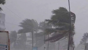 রাতের মধ্যে ১০ জেলায় ঝড় ও বজ্রবৃষ্টির শঙ্কা