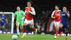 আর্সেনালের নাটকীয় জয়ে ইতিহাস গড়লেন ১৬ বছর বয়সী ডাউম্যান