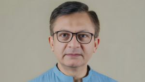 রাশিয়ার জ্বালানি কেনায় মার্কিন নিষেধাজ্ঞা ৩০ দিন স্থগিত: বাণিজ্যমন্ত্রী