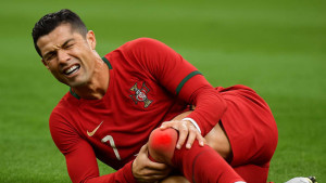 শেষ বিশ্বকাপের আগে অনিশ্চয়তায় রোনালদো