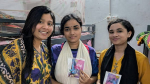 ঈদের ছুটির আগেই ঢাবি শিক্ষার্থীদের কাছে পৌঁছে গেল অবন্তীর ঈদ উপহার