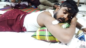 ছাত্রদল সভাপতির ছুরিকাঘাতে কলেজ শাখা সভাপতি হাসপাতালে