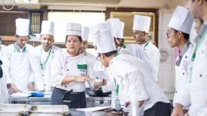 শেফ তৈরির ‘কারিগর’ জাহিদা বেগম