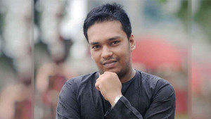 ব্রেইন সার্জারির পর দোয়া চাইলেন তৌসিফ আহমেদ