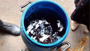 পেট্রোল মজুত করে বেশি দামে বিক্রির অভিযোগে জরিমানা