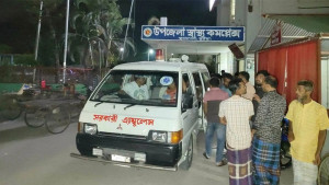 জমি নিয়ে দুই পক্ষের রক্তক্ষয়ী সংঘর্ষে আহত ১৬