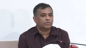 রাশিয়া থেকে ৬ লাখ টন তেল কিনতে যুক্তরাষ্ট্রকে বাংলাদেশের চিঠি