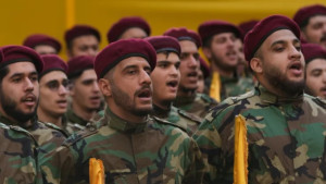 হিজবুল্লাহর সামরিক কার্যক্রম নিষিদ্ধ করল লেবানন