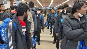 লিবিয়া থেকে ফিরেছেন ১৬৫ বাংলাদেশি