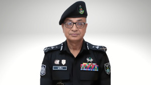 র‍্যাবের নতুন ডিজি হিসেবে দায়িত্ব নিলেন আহসান হাবীব